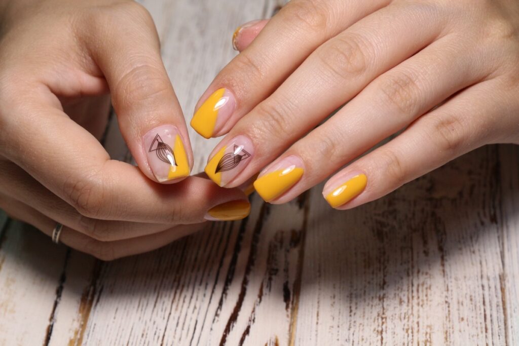 Nail cut & filing, Queen Bee Nails Spa Brighton MA